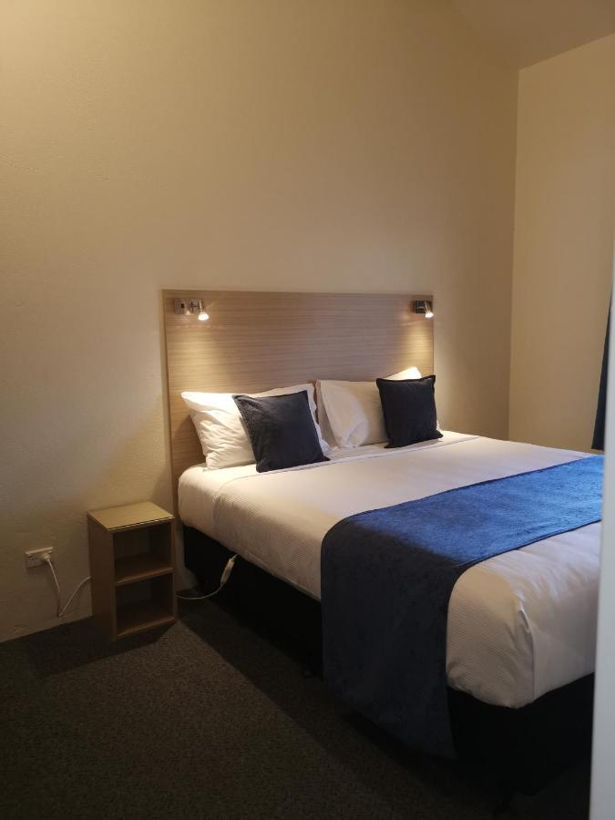 Captains Quarters Motor Inn Cambridge Exteriör bild